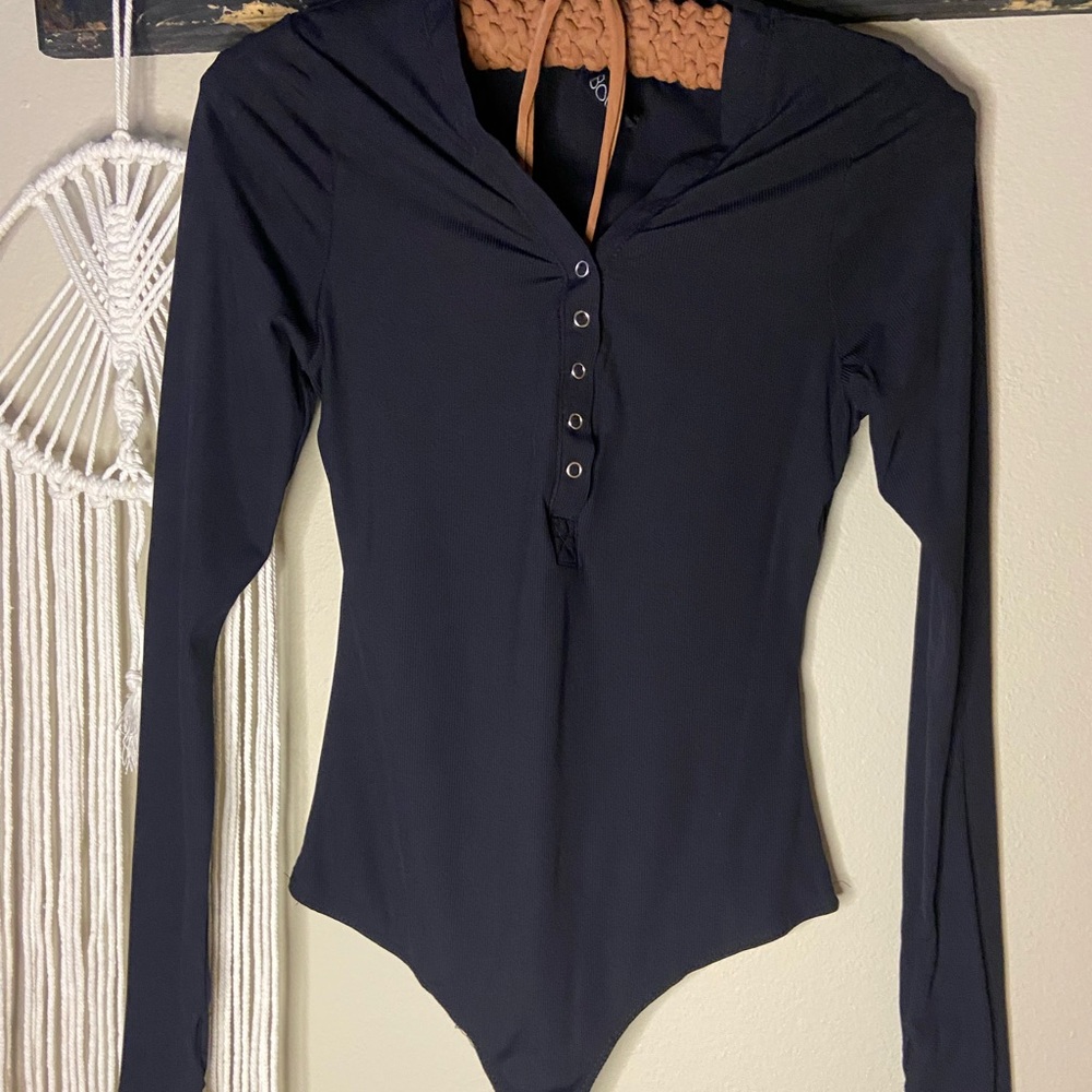 Vneck button up | cute slimming bodysuit